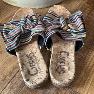 Sam Edelman circus burlap 
striped Sandals size 8.5